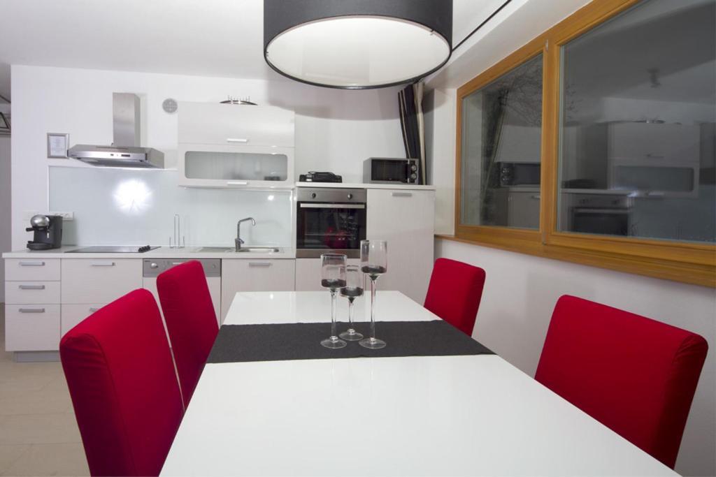 Apartments Mengore تولمين الغرفة الصورة